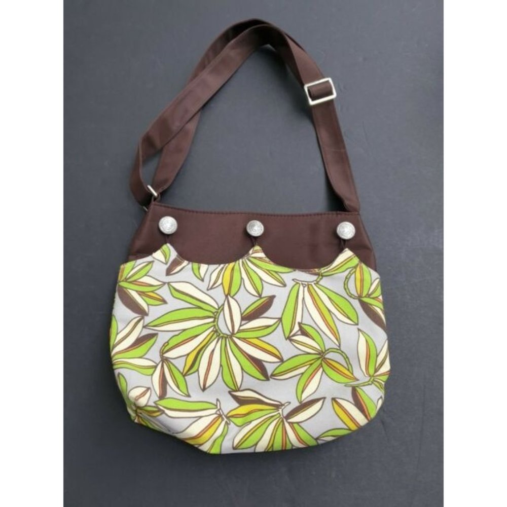 Reverse-A-Purse - Picture 2 of 9